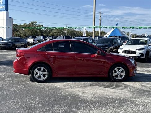 Used 2014 Chevrolet Cruze LT w/ RS Package image 4