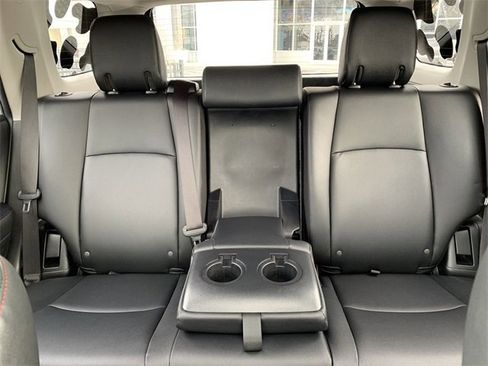 Certified 2023 Toyota 4Runner TRD Off-Road Premium image 32