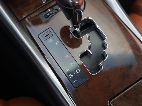 Used 2011 Lexus IS 350C w/ Luxury Pkg RWD image 39