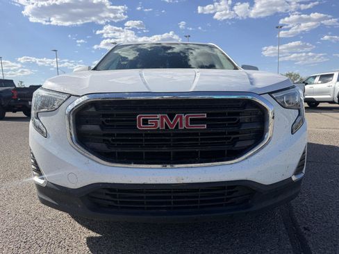 Used 2020 GMC Terrain SLE FWD image 9