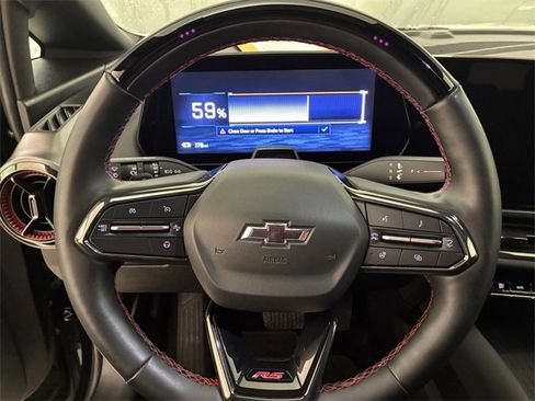 Used 2024 Chevrolet Equinox EV RS image 22