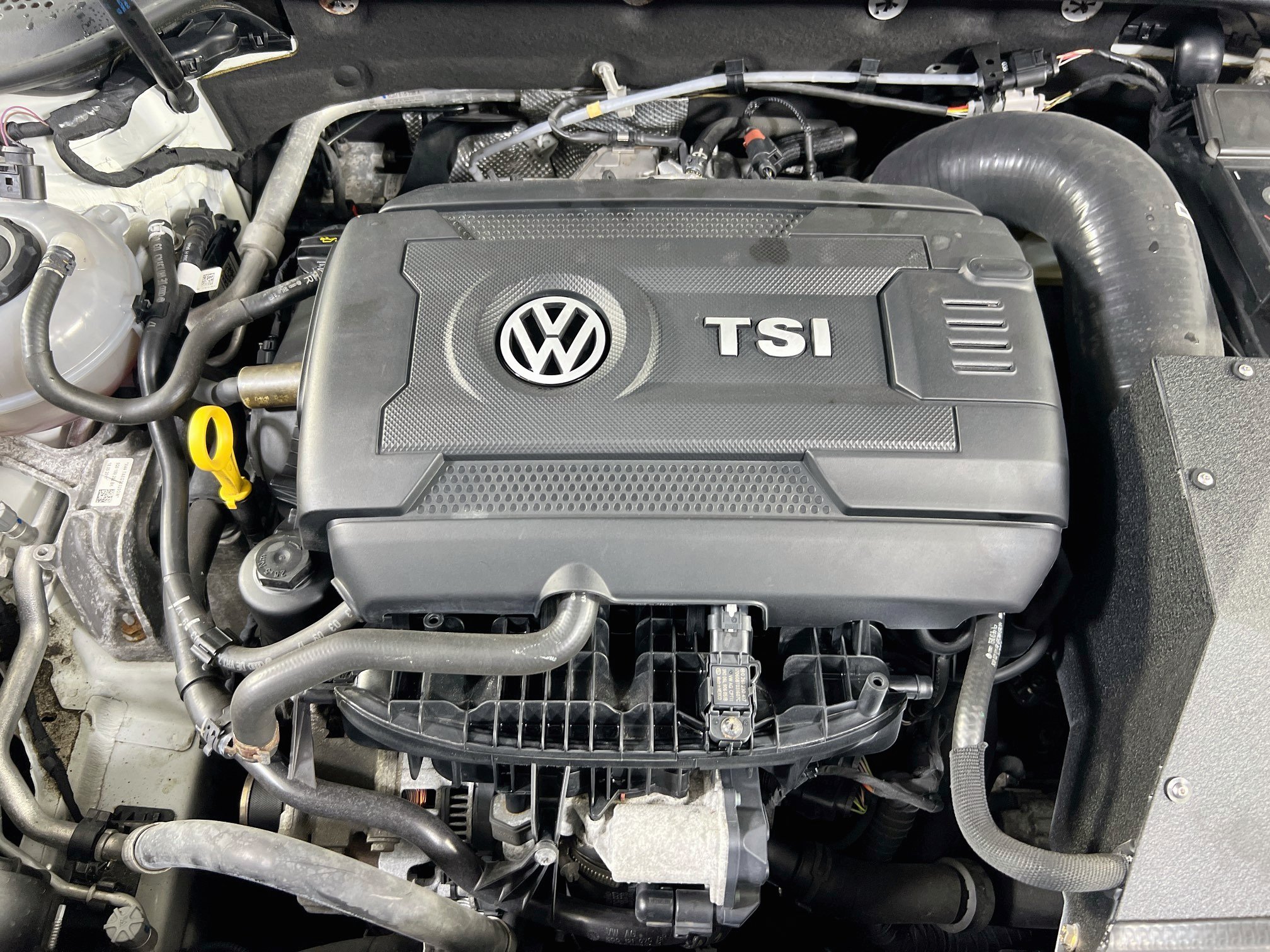 Used 2018 Volkswagen GTI S FWD image 28