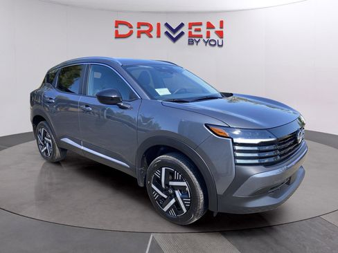 New 2026 Nissan Kicks SV w/ Illumination Package image 7