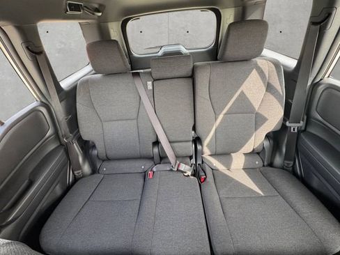 Used 2025 Toyota Land Cruiser image 22