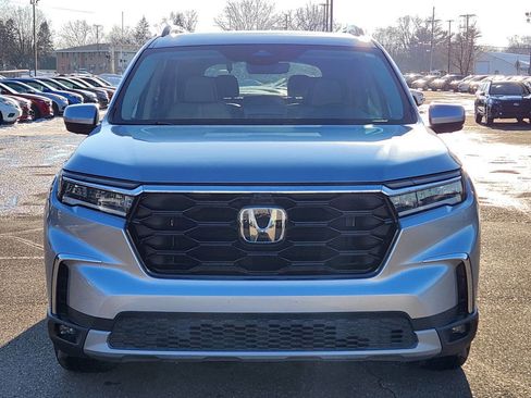 Used 2023 Honda Pilot Elite image 5