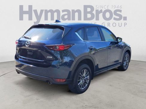 Used 2017 MAZDA CX-5 Touring w/ Preferred Equipment Package image 3