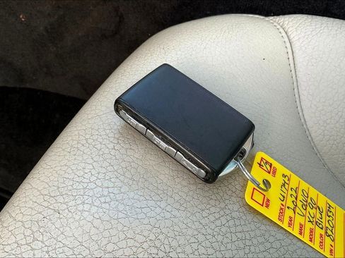 Used 2022 Volvo XC90 T8 Inscription Expression image 10