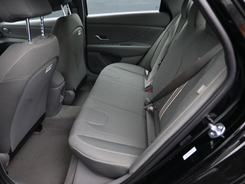 New 2025 Hyundai Elantra Sport image 22