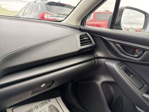 Used 2021 Subaru Crosstrek 2.0i image 23