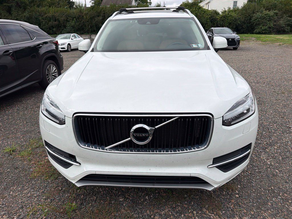 Used 2016 Volvo XC90 T6 Momentum w/ Momentum Plus Package AWD/4WD image 2