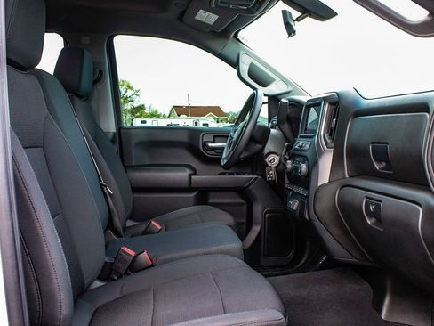 Used 2022 Chevrolet Silverado 1500 Custom Trail Boss AWD/4WD image 37