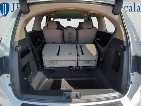 Used 2022 Honda Odyssey EX image 9