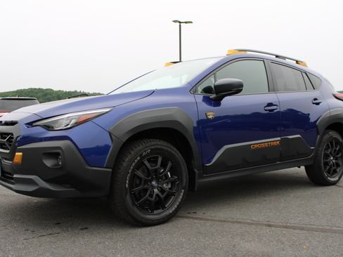 Used 2025 Subaru Crosstrek 2.5i Wilderness AWD/4WD image 14