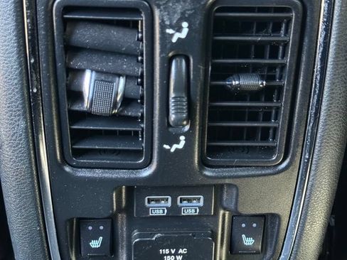 Used 2018 Jeep Grand Cherokee Trailhawk w/ Trailhawk Luxury Group AWD/4WD image 14