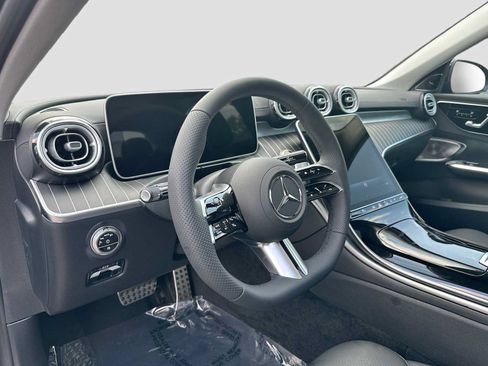 Used 2026 Mercedes-Benz C 300 Sedan image 9