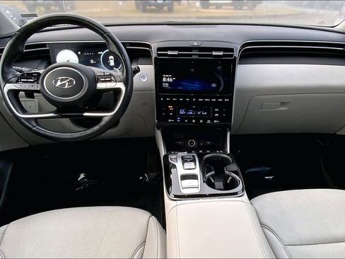 Used 2024 Hyundai Tucson Limited image 15