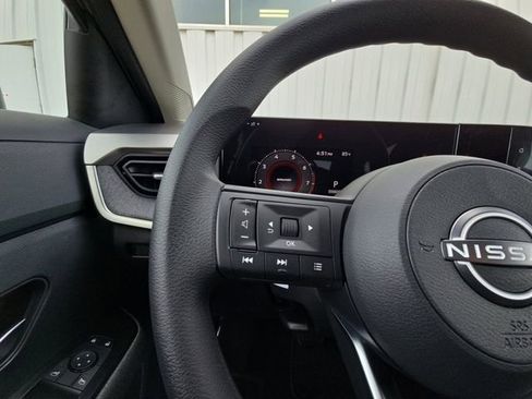 New 2026 Nissan Kicks SV AWD/4WD image 11