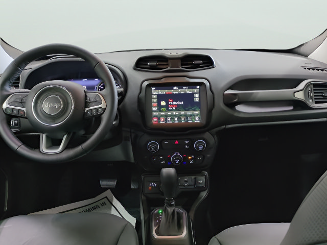 Used 2023 Jeep Renegade Limited AWD/4WD image 5