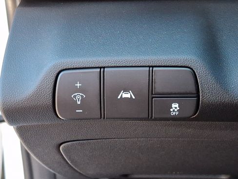 Used 2023 Hyundai Elantra SEL w/ Convenience Package FWD image 29