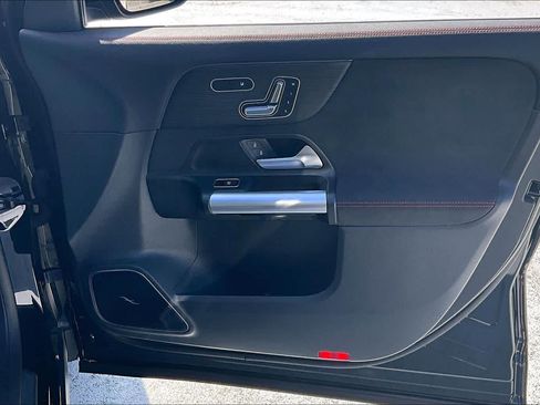 Certified 2025 Mercedes-Benz GLA 35 AMG 4MATIC image 39