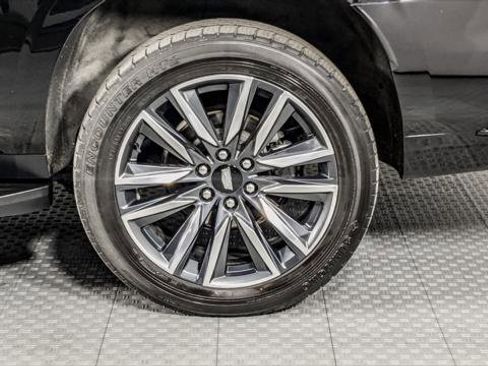 Used 2023 Cadillac Escalade ESV Sport AWD/4WD image 38
