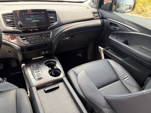 Used 2022 Honda Pilot Special Edition image 24
