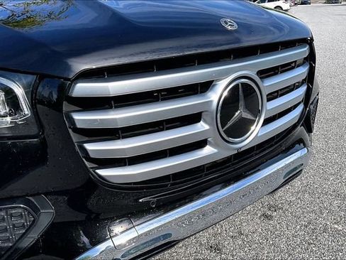 Certified 2024 Mercedes-Benz GLS 450 4MATIC image 6