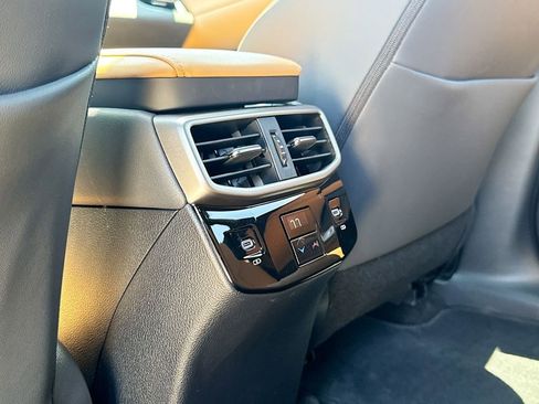 Used 2025 Lexus RX 350 Premium w/ Accessory Package (Z1) FWD image 34