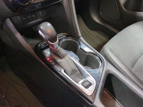 Used 2020 Buick Encore GX Preferred w/ Cold Weather Comfort Package image 39