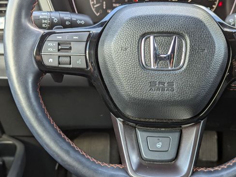 Certified 2024 Honda Pilot TrailSport image 21