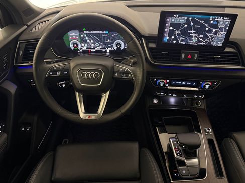 Used 2025 Audi Q5 e Premium Plus w/ Premium Plus Package AWD/4WD image 30