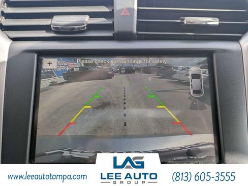 Used 2018 Ford Fusion SE w/ Fusion SE Technology Package FWD image 21