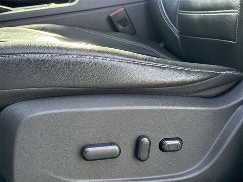 Used 2017 Ford Escape Titanium w/ Equipment Group 301A image 14