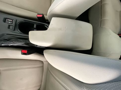 Used 2017 Subaru Impreza 2.0i Premium image 20