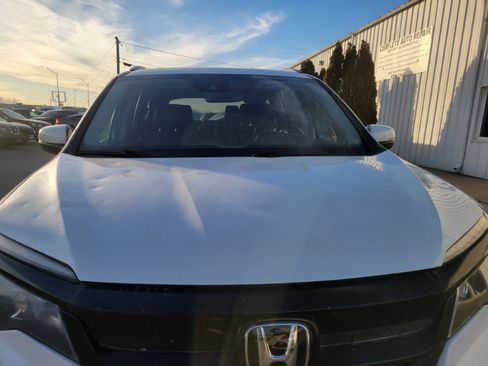 Used 2021 Honda Pilot Special Edition image 11