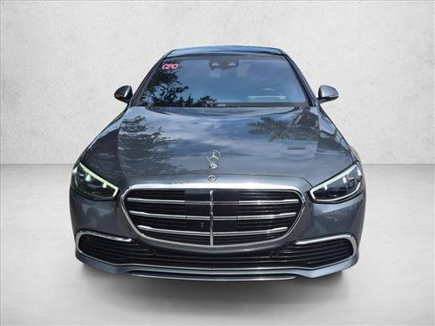Certified 2022 Mercedes-Benz S 580 4MATIC Sedan image 2