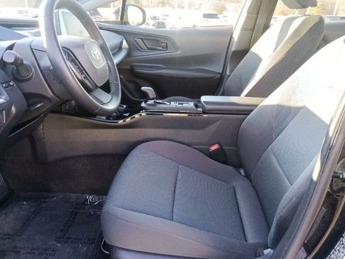 Used 2024 Toyota Prius LE image 14