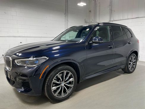 Used 2023 BMW X5 xDrive40i AWD/4WD image 1