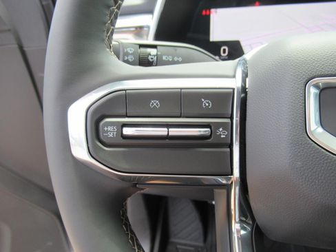 New 2026 GMC Canyon Denali AWD/4WD image 26