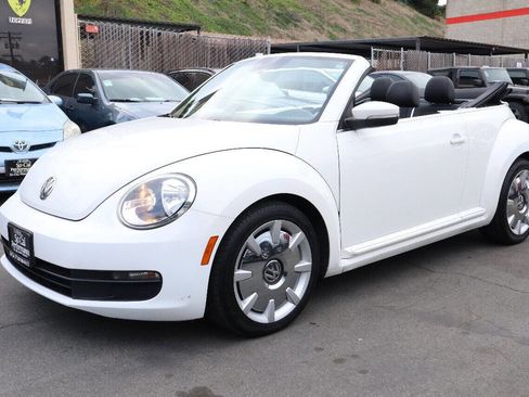 Used 2013 Volkswagen Beetle 2.5 image 25