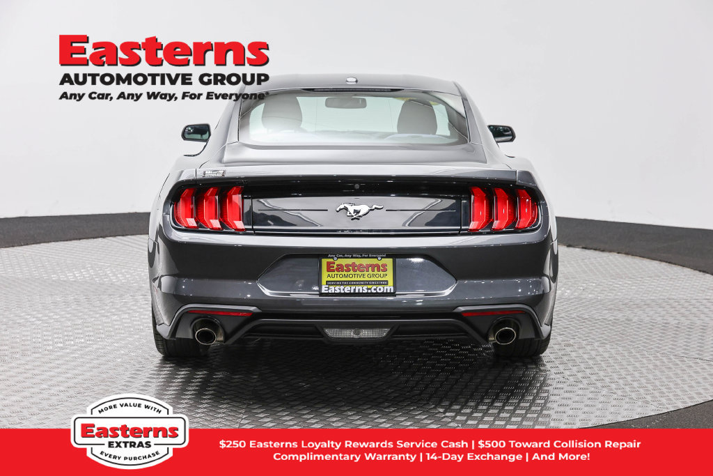 Used 2019 Ford Mustang Coupe RWD image 7