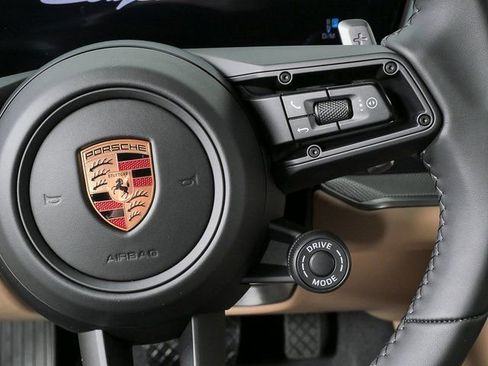 New 2026 Porsche Cayenne AWD image 11