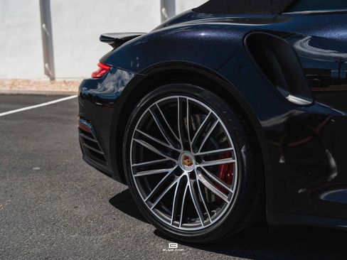 Used 2017 Porsche 911 Turbo AWD/4WD image 31