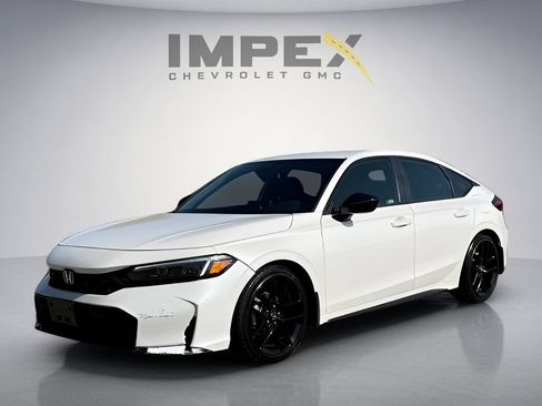 Used 2025 Honda Civic Sport image 1
