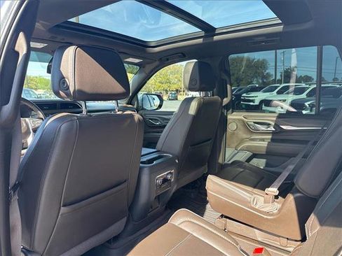 Used 2023 GMC Yukon Denali w/ LPO, Floor Liner Package image 20