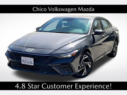 Used 2025 Hyundai Elantra Sport FWD image 1