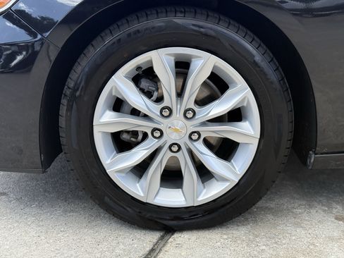 Used 2024 Chevrolet Malibu LT FWD image 12