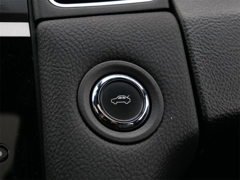 Used 2015 Ford Taurus SHO w/ Equipment Group 401A image 26