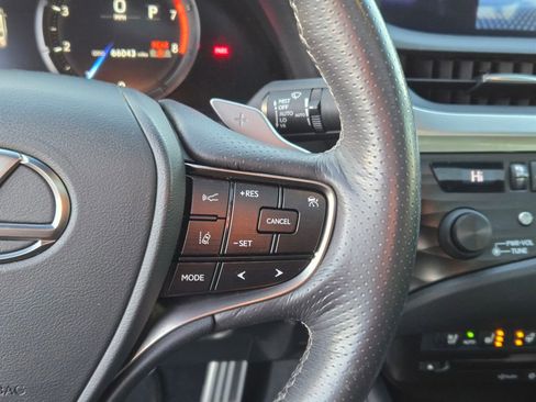 Used 2020 Lexus ES 350 F Sport image 42