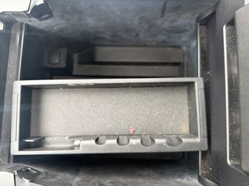 Used 2019 Ford Expedition Limited w/ Equipment Group 302A AWD/4WD image 55